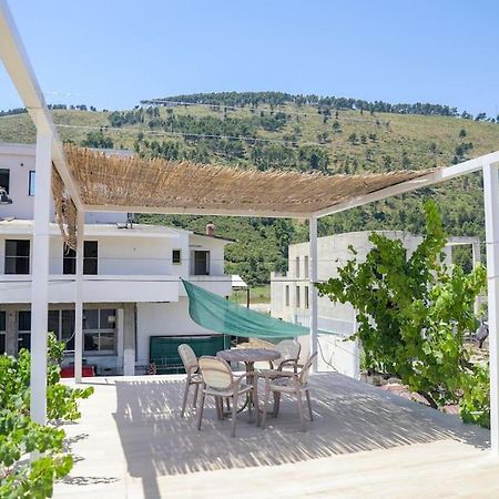 Cereni Guesthouse 培拉特 外观 照片